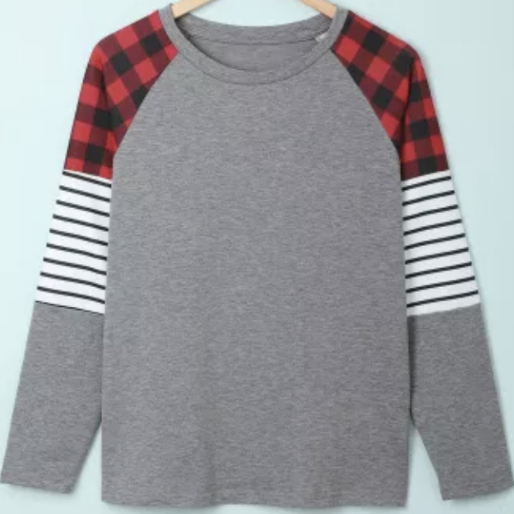 💜 New Gray Buffalo Plaid Top - Picture 2 of 5